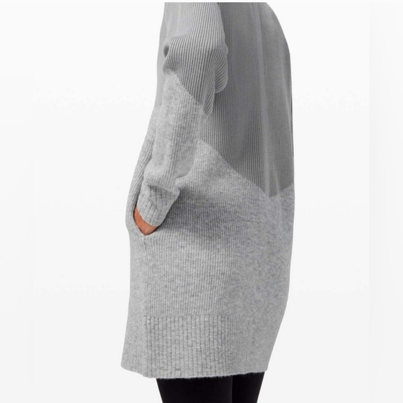 Lululemon/ 2021 Restful Intention/ Cashmere & Sherpa Blend Sweater Tunic - Picture 3 of 6